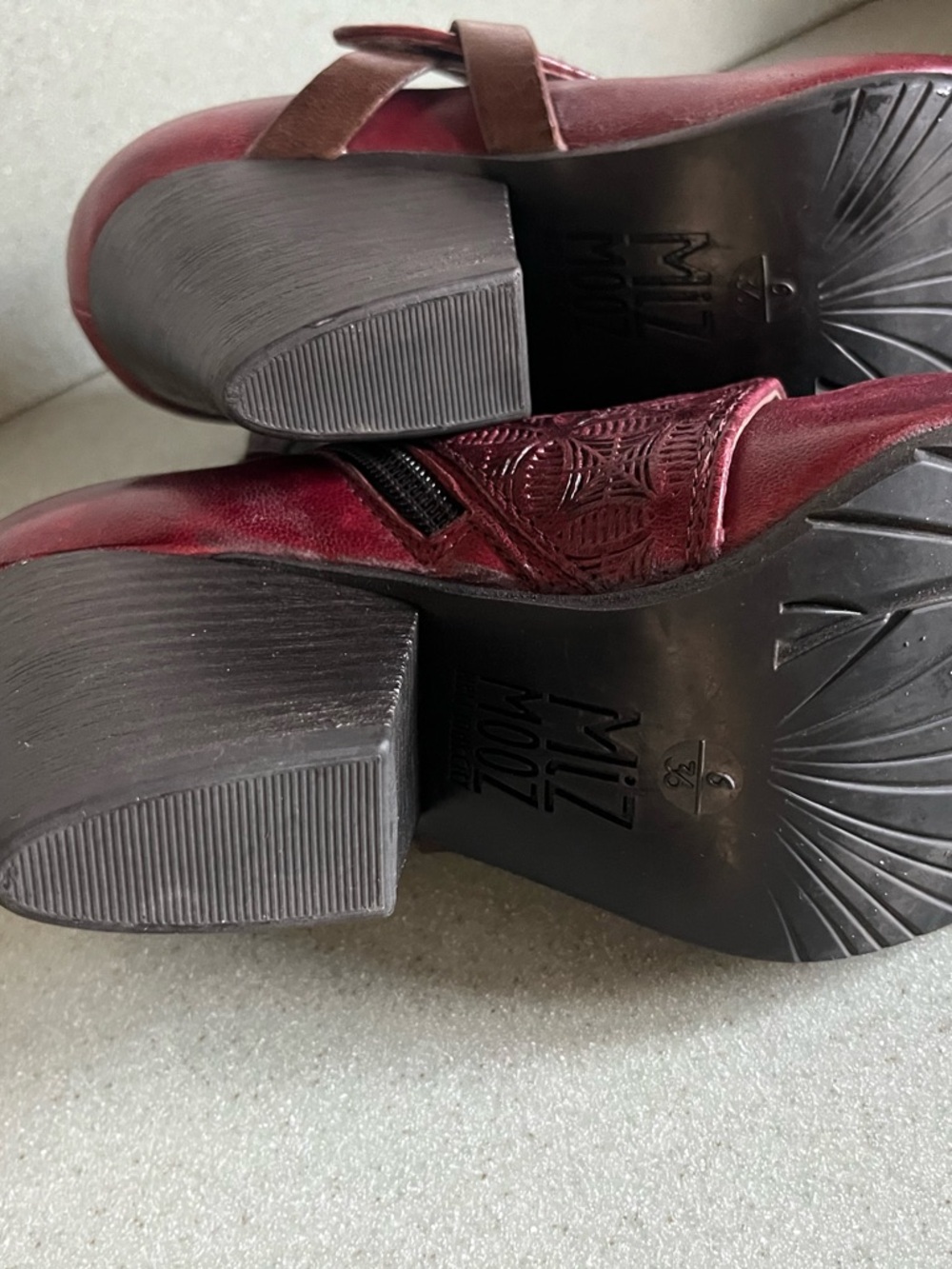 Miz Mooz Red Leather Buckle Cutout Ankle Booties Sz 6 NWOB - Picture 9 of 9